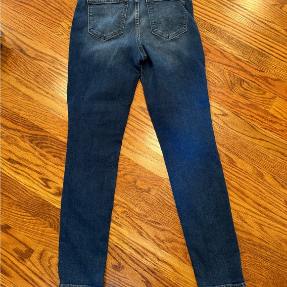 Old Navy Rockstar Mud Rise Skinny - Picture 5 of 8